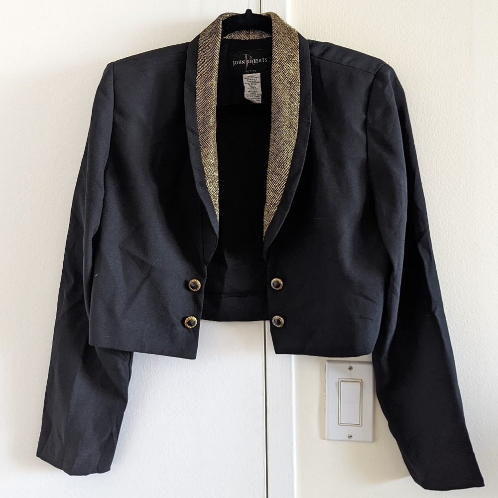 ☀️ Vintage ☀️ Black Blazer with Gold Trim ☀️